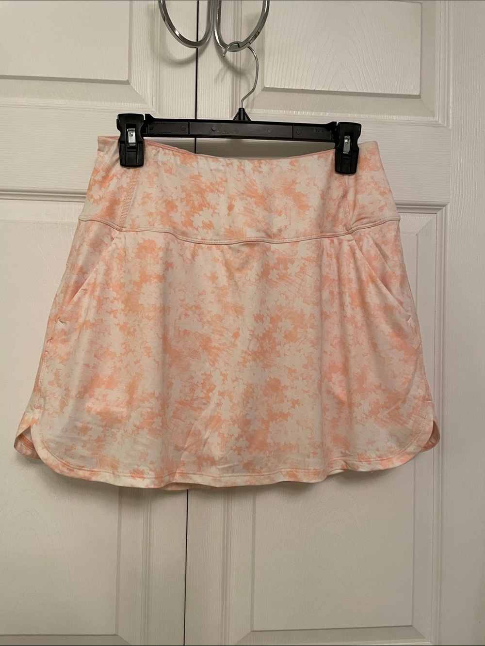PUMA ENJOY GOLF Medium Athletic Skorts Skirt Tie-Dye Pattern LIKE NEW